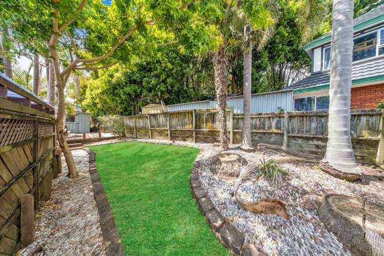 56 & 56A Glennandrew Drive Half Moon Bay_18