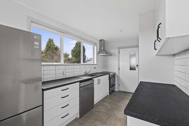 56 Cook Street Marfell_2
