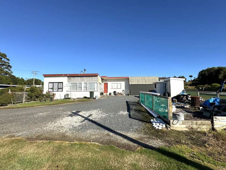8 Kowhai Street Kaka Point_22