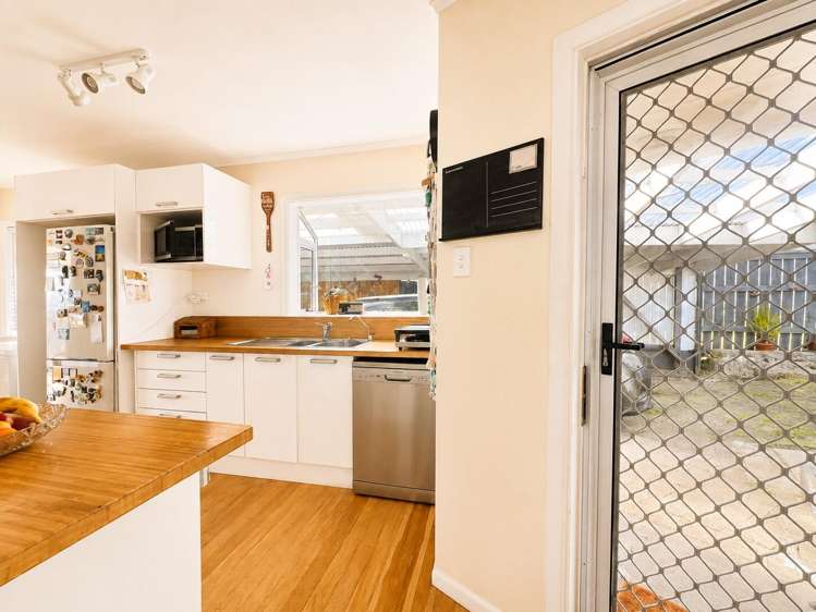 212 Waikiekie Road Thames_14