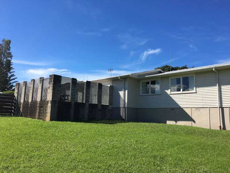 240 Birkdale Road Birkdale_10