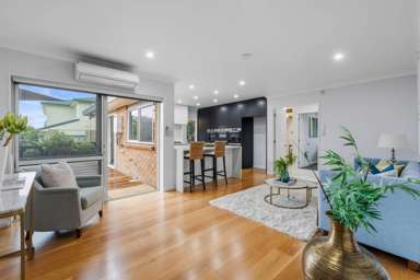 35 Anaheim Boulevard_2