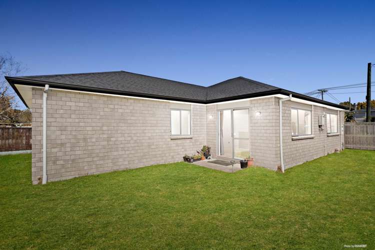 13 Clendon Place Manurewa_1