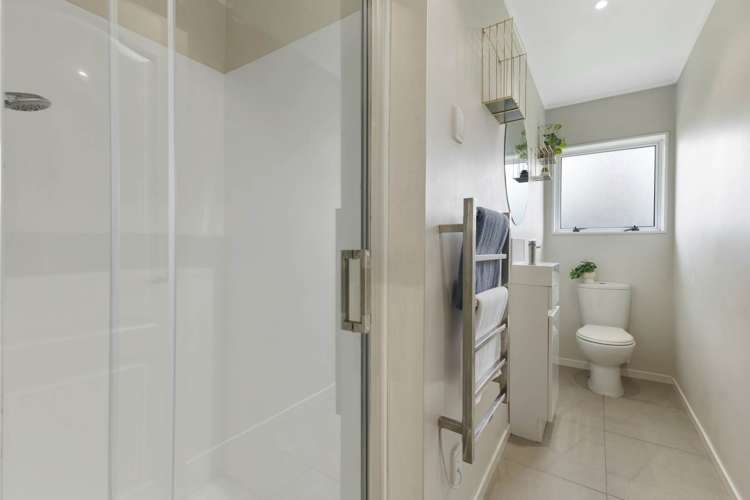 5A Carlie Street Papatoetoe_6