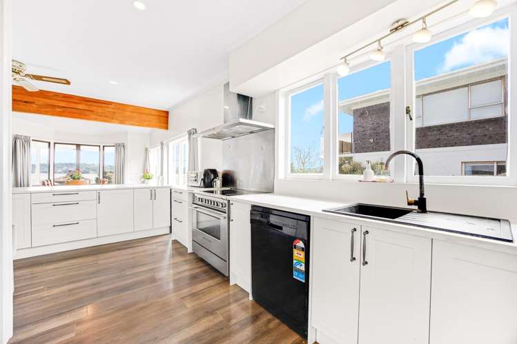 2/42 Kiwi Esplanade Mangere Bridge_8