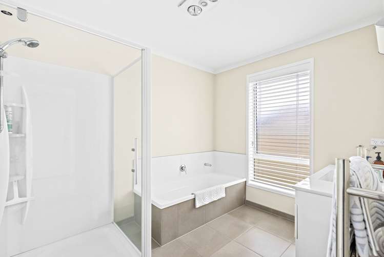 2 Northwood Close Warkworth_8