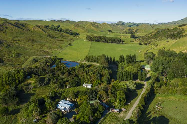 8/3382 Pourerere Road Central Hawkes Bay Coastal_6