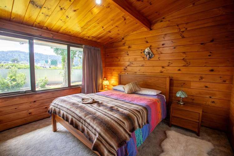 32 Old Station Road Ohakune_13