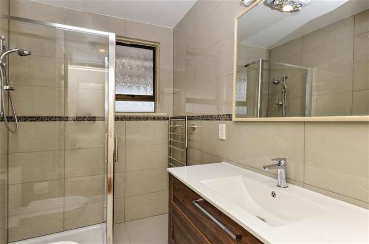 199 Richardson Road Mount Albert_11