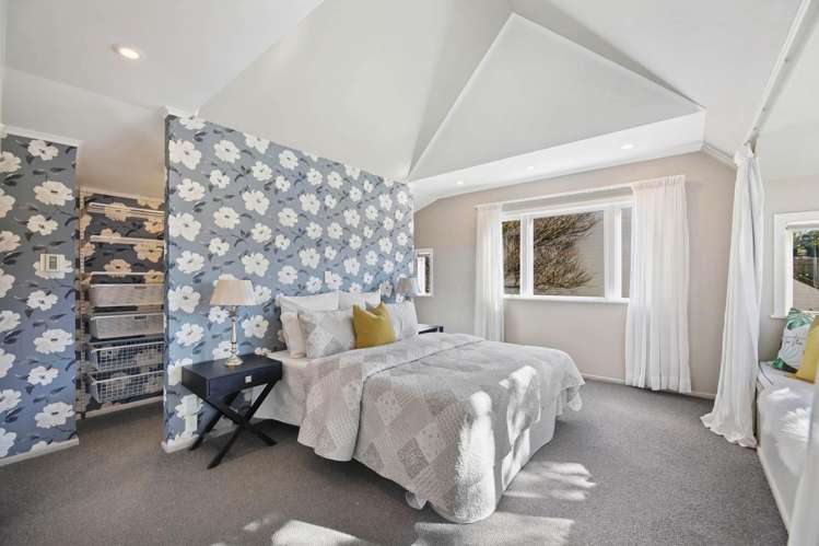 19 Beach Road Mellons Bay_20