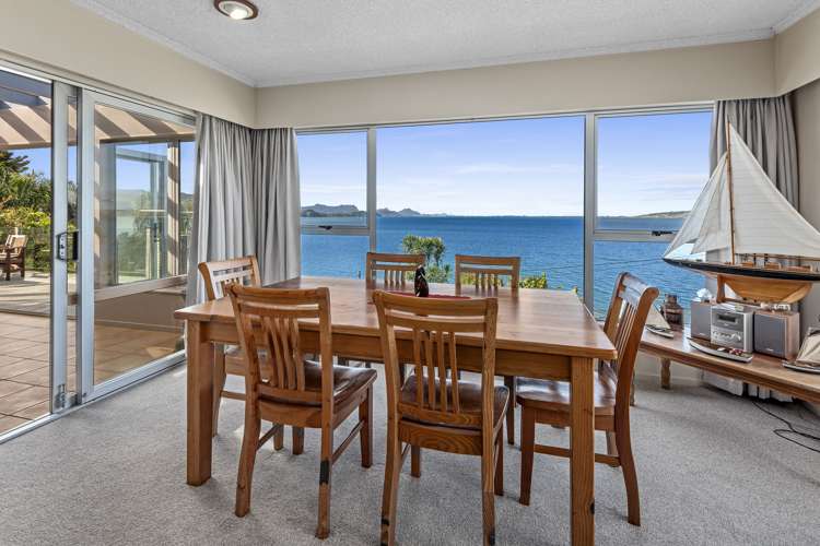 100 Beach Road Onerahi_11