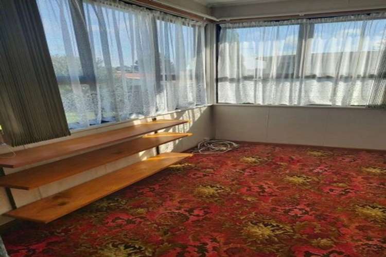 72 Sylvan Crescent Te Atatu South_10