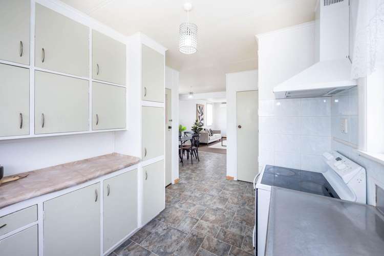 10 Byron Road Enderley_4