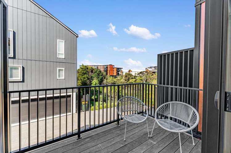 5/35 Marine Parade Hobsonville_14