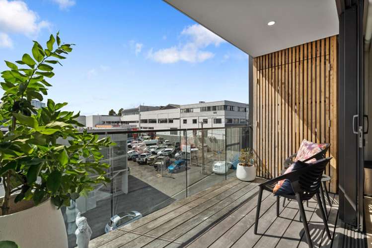 304/10-12 Mackelvie Street 10031_13