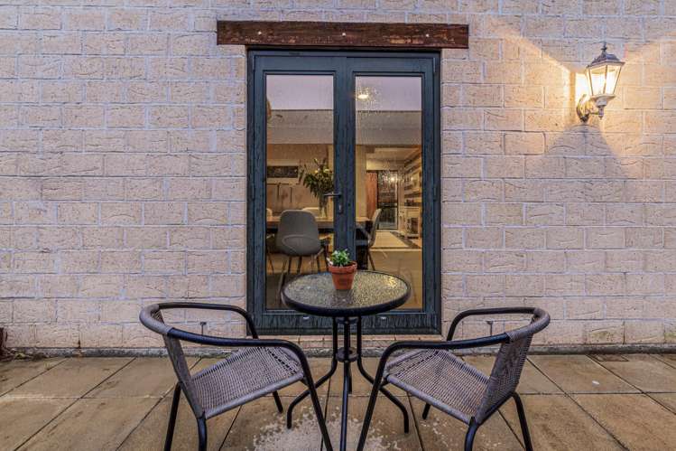 8 Crombie Green Northwood_23