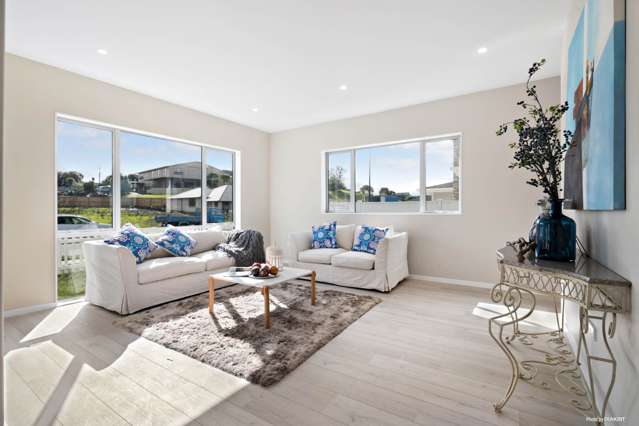 12 Surf View Crescent Red Beach_3