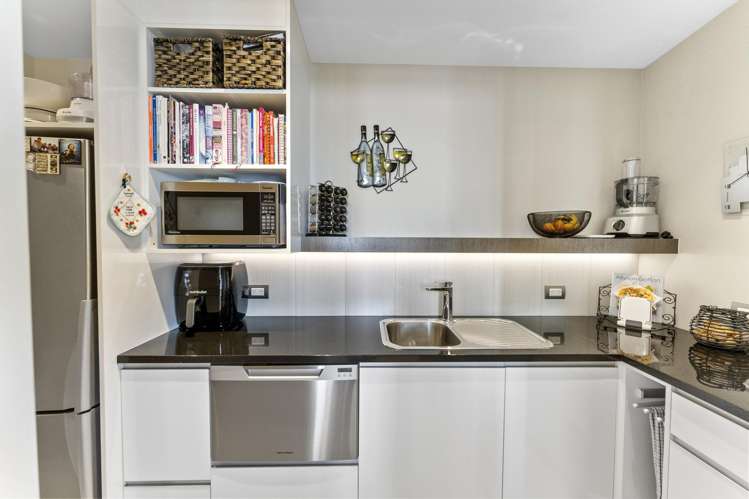 20 Valhalla Drive Richmond_16