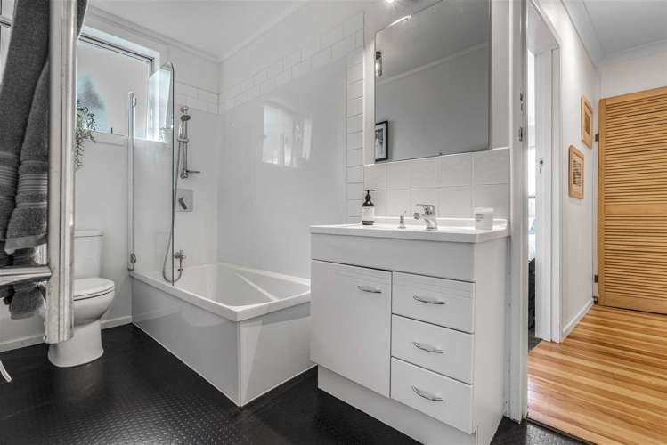 1/83 Mcleod Road Te Atatu South_16