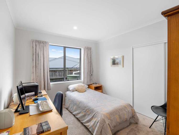 3 Taikura Avenue Red Beach_21