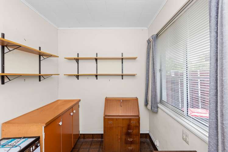 2/24 Oxford Street Taradale_14