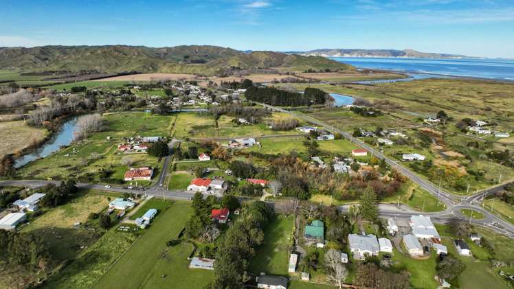 13 Ngatirangi Street, SH2 North Nuhaka_24