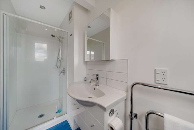 4 Foster Terrace Lyttelton_21