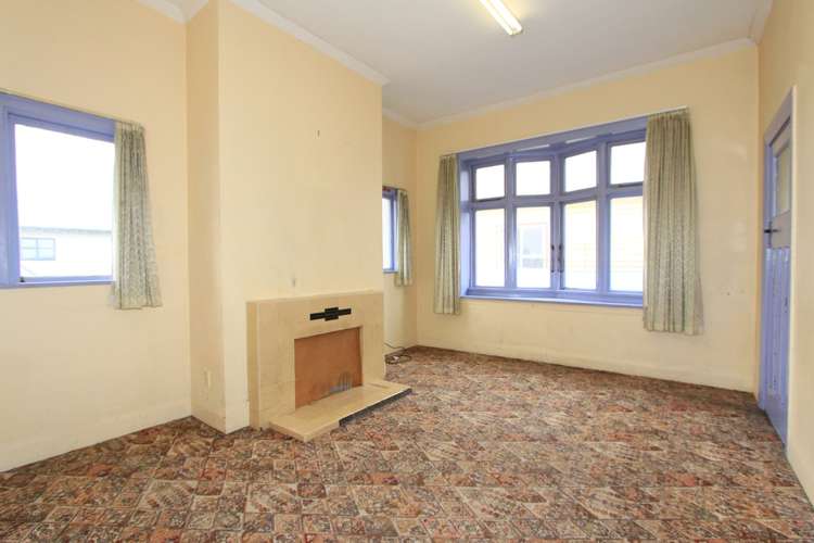 2 Herbert Street Gladstone_7