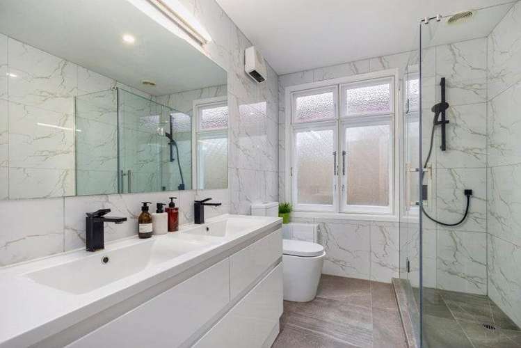 116 Carrington Road Mt Albert_12