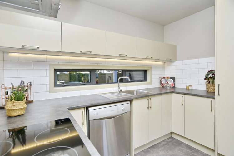 23 Emmett Street Shirley_12