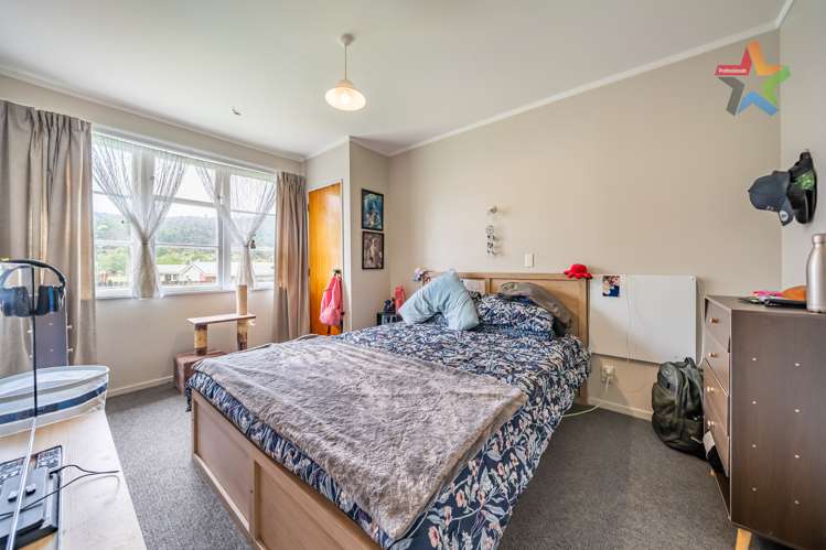 34 Bird Grove Stokes Valley_6