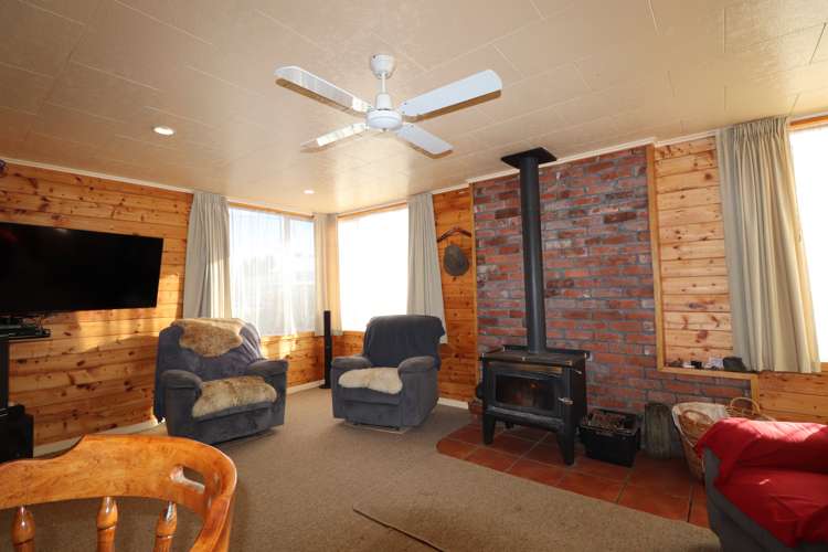 9 Meadow Street Lumsden_5