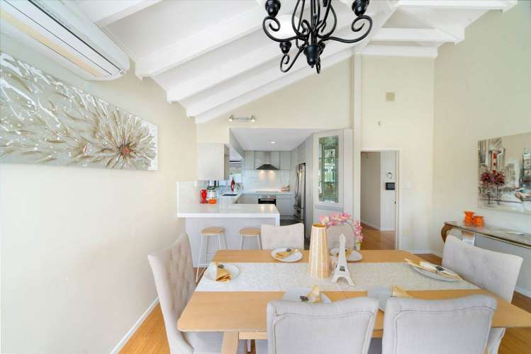 8 Eleanor Place Blockhouse Bay_6