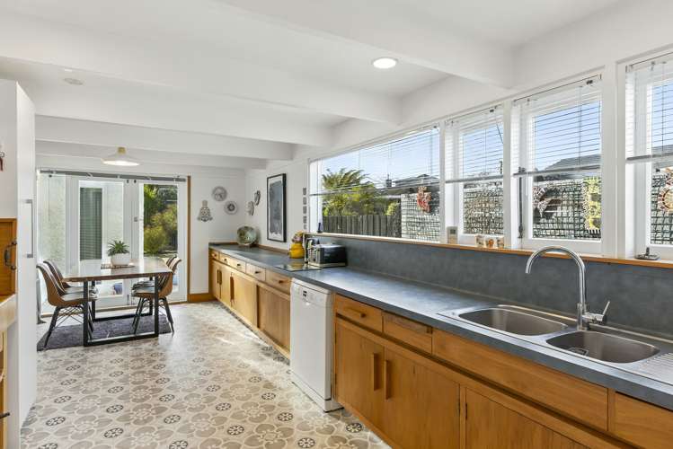 58 Read Street Levin_4