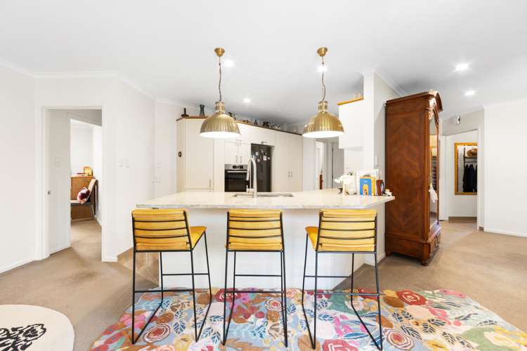 12 Mahuri Street Parklands_19