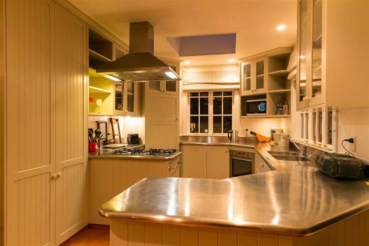 22 Earls Terrace Mount Victoria_10