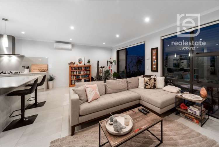 14 Riviera Drive Flat Bush_4