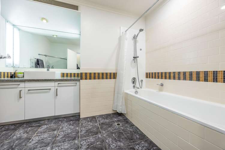 426/35 Hobson Street Auckland Central_8