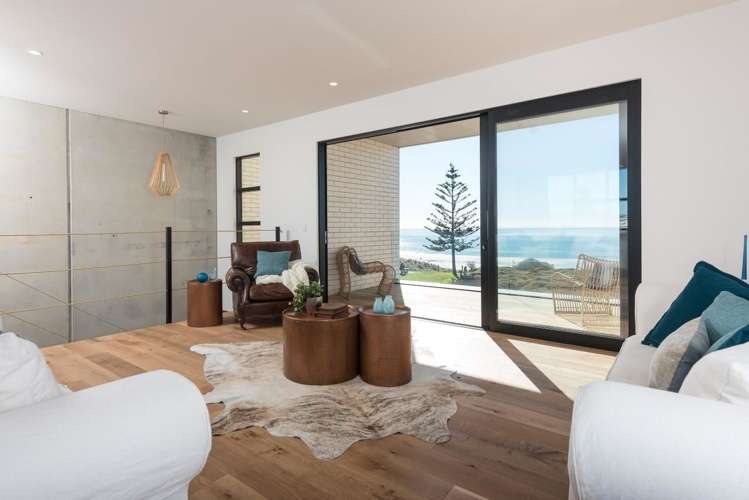 210 Marine Parade Mount Maunganui_2