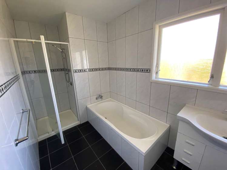 21 Liston Crescent Cockle Bay_3