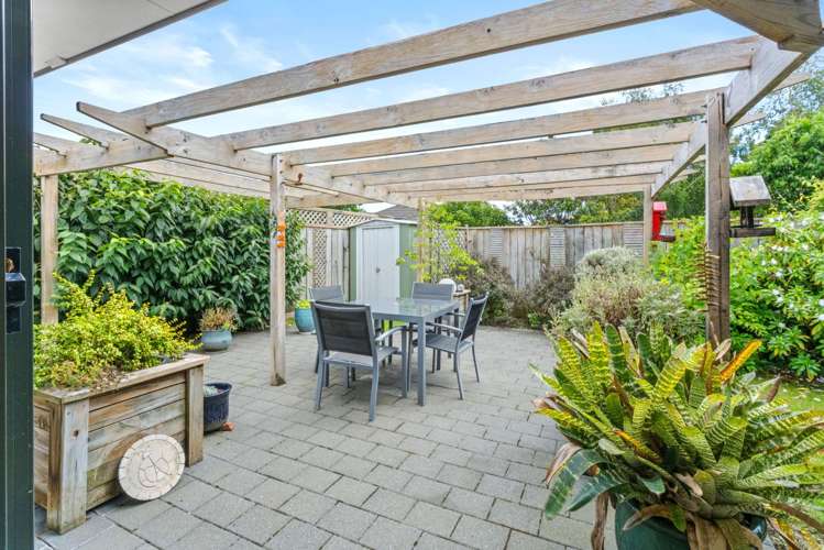 36 Cranbrook Grove Waikanae_18