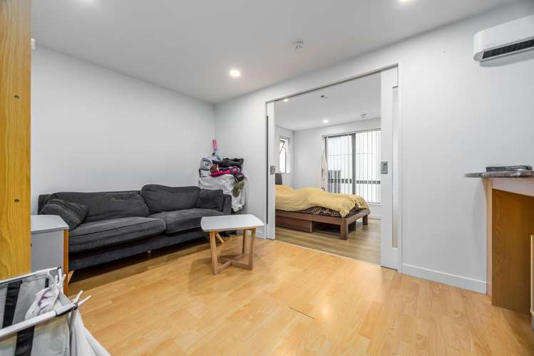 909/76 Wakefield Street_2