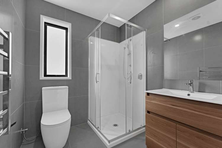 201/318 Wairau Road Glenfield_11
