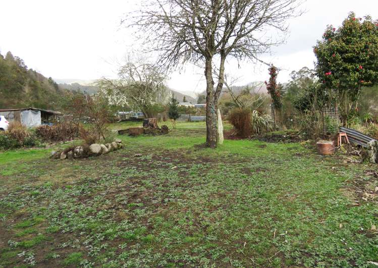 29 Hattie Street Reefton_20