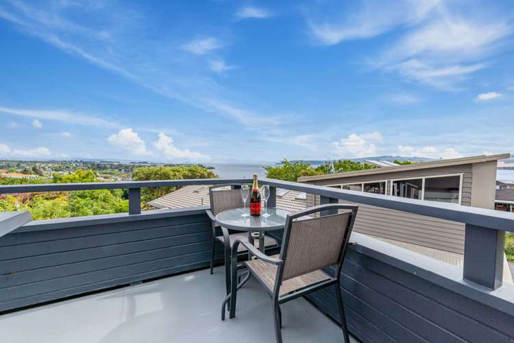 5 Armstrong Grove Hilltop_6