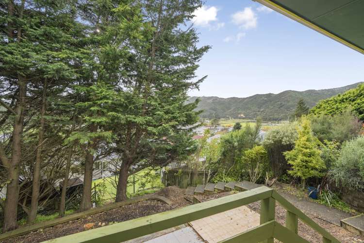 26 Newburn Grove Wainuiomata_1