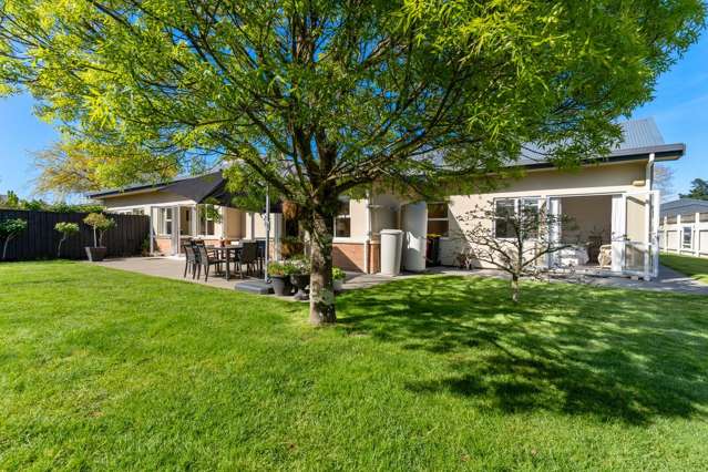 A Private, Spacious 242m2 Surprise