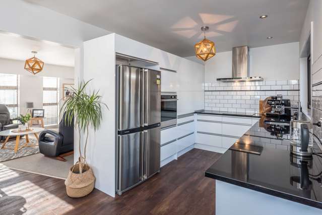 2/50 Devonshire Road Miramar_4