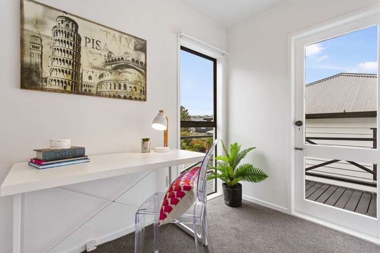 8 Ancona Lane Goodwood Heights_16