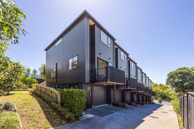 Easy Living in the Heart of St Heliers